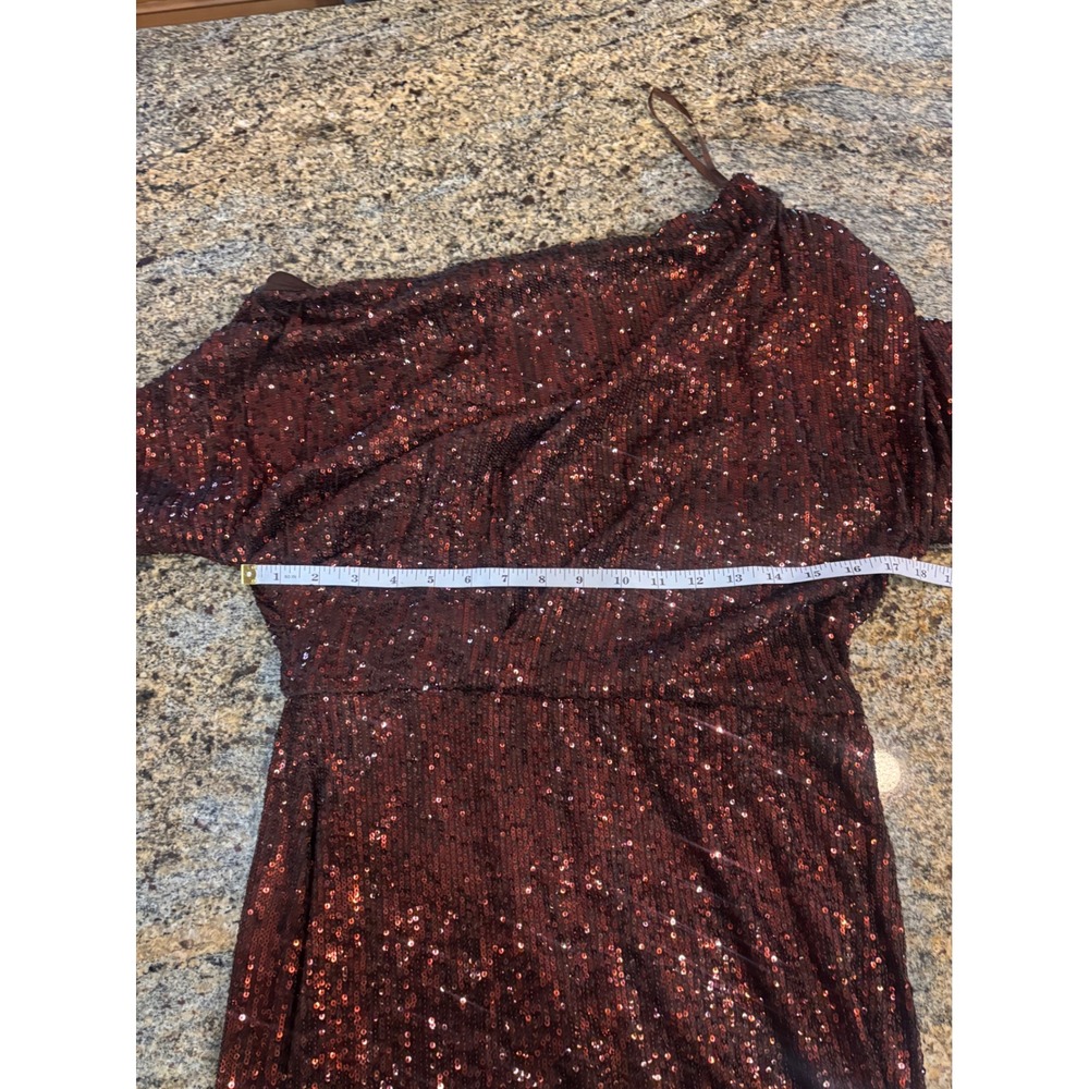 Betsy & Adam Georgia Brown Sequin Off the Shoulder Gown A25492 Size 10 Wedding - Picture 5 of 13